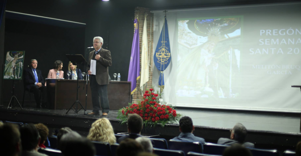 Melitón Bruque en el momento del pregón.