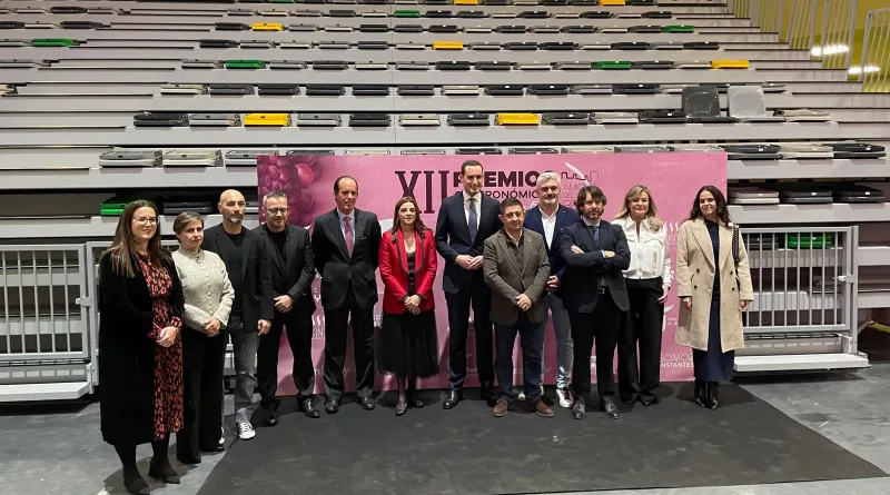 La asociación ‘Amigos del Santo Reino’ distingue a Diputación como Socio de Honor en los XII Premios Gastronómicos La asociación ‘Amigos del Santo Reino’ distingue a Diputación como Socio de Honor en los XII Premios Gastronómicos