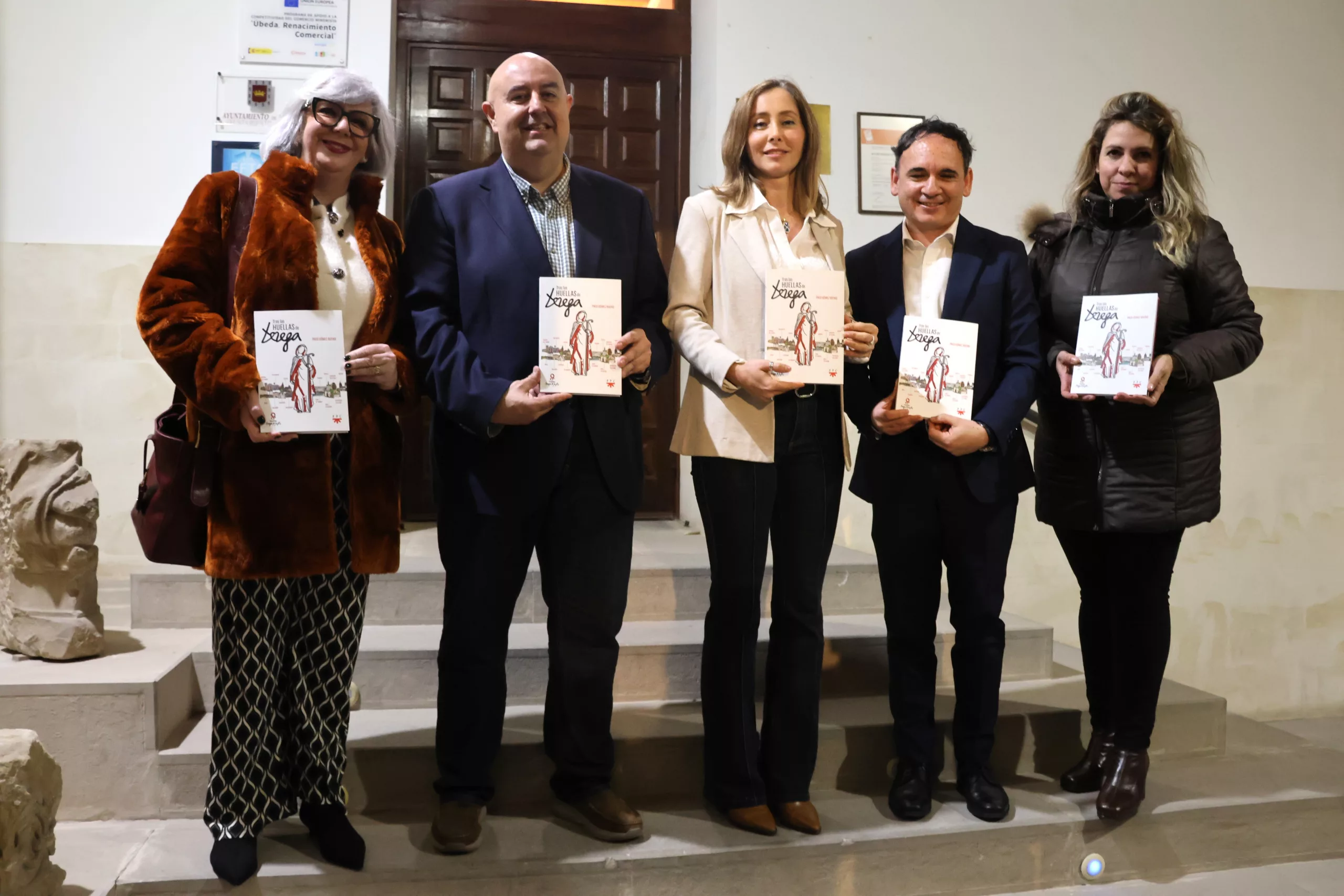 LA CIUDAD DE ÚBEDA ACOGE LA PRESENTACIÓN DEL LIBRO ‘TRAS LAS HUELLAS DE SANTA TERESA’, OBRA DE PACO GÓMEZ