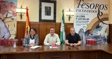 Impulso a la Transformación Digital: Inés Arco y Luis Miguel López refuerzan la Ciberseguridad en Sabiote
